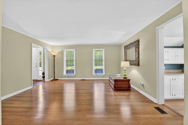 48377 Gyde Road, Canton, MI 48187