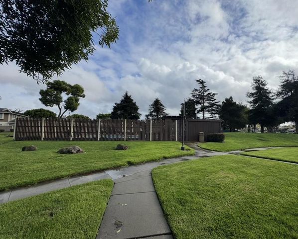 1893 Cherokee Drive 1, Salinas, CA 93906