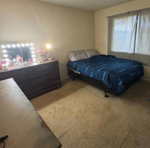 1893 Cherokee Drive 1, Salinas, CA 93906