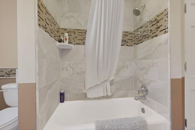 715 Parkland Circle SE, Albuquerque, NM 87108