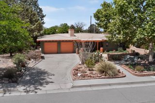 715 Parkland Circle SE, Albuquerque, NM 87108