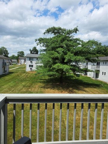 2740 South Road A2, Poughkeepsie, NY 12601