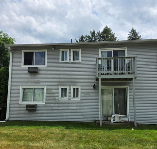 2740 South Road A2, Poughkeepsie, NY 12601