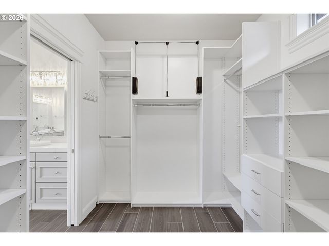 1410 Se COLUMBIA CREST Ct, Vancouver, WA 98664