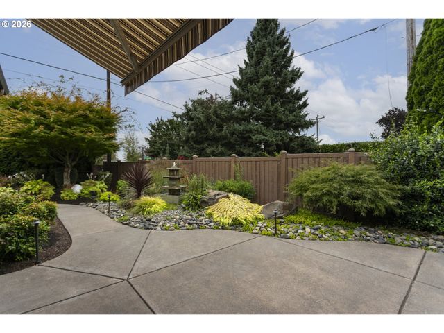 1410 Se COLUMBIA CREST Ct, Vancouver, WA 98664
