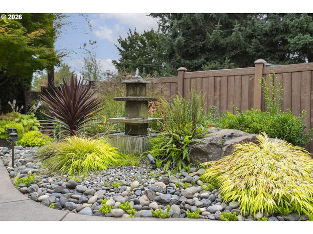 1410 Se COLUMBIA CREST Ct, Vancouver, WA 98664