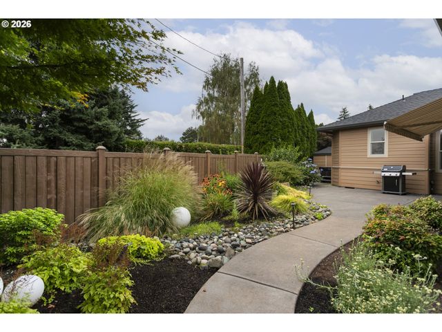 1410 Se COLUMBIA CREST Ct, Vancouver, WA 98664