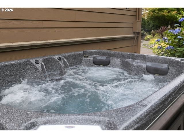 1410 Se COLUMBIA CREST Ct, Vancouver, WA 98664