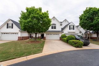 608 Glassyrock Court, Greer, SC 29650