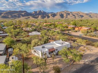 8951 E Summer Trail, Tucson, AZ 85749