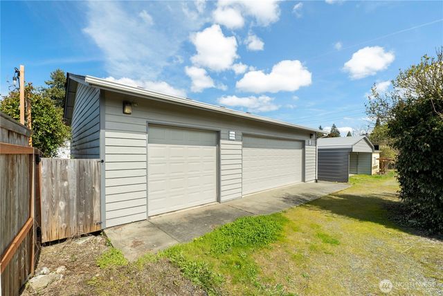 4520 S 8th Street, Tacoma, WA 98405