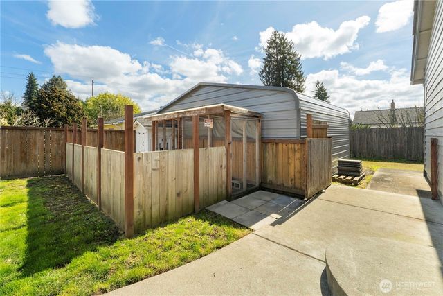 4520 S 8th Street, Tacoma, WA 98405