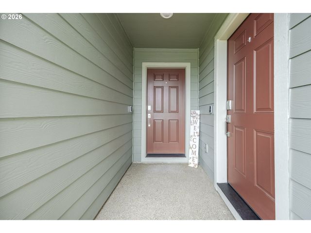 1487 AUSTIN Ave, Woodburn, OR 97071