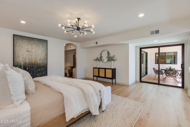 7328 E LAREDO Lane, Scottsdale, AZ 85250