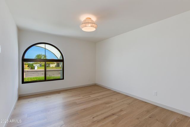 7328 E LAREDO Lane, Scottsdale, AZ 85250