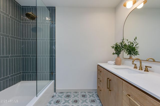 7328 E LAREDO Lane, Scottsdale, AZ 85250