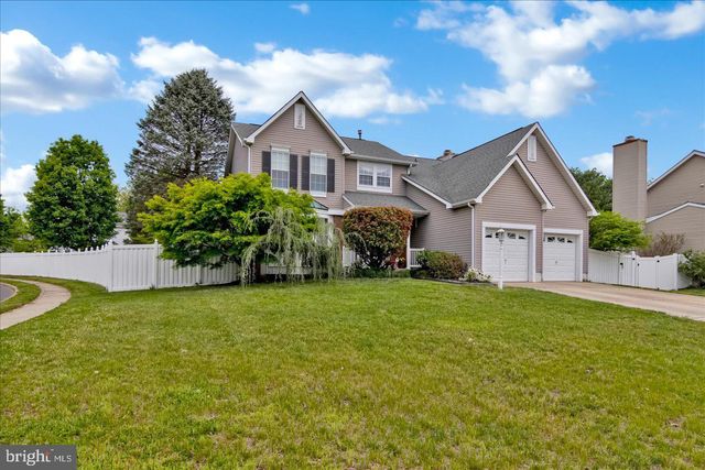 197 ABERDEEN RD, Williamstown, NJ 08094