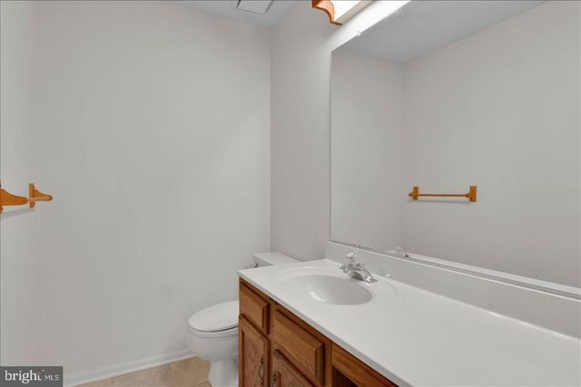 197 ABERDEEN RD, Williamstown, NJ 08094