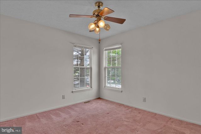 197 ABERDEEN RD, Williamstown, NJ 08094