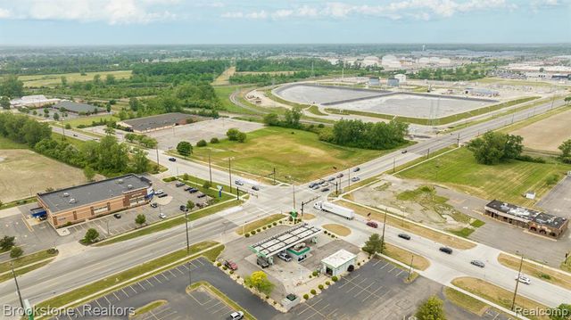 24995 Allen Road, Woodhaven, MI 48183