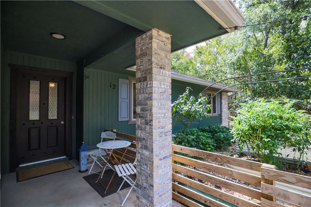 12 Mayfair Drive, Bella Vista, AR 72715
