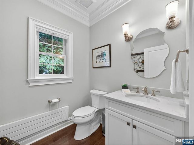 444 Lake Road, Wyckoff, NJ 07481