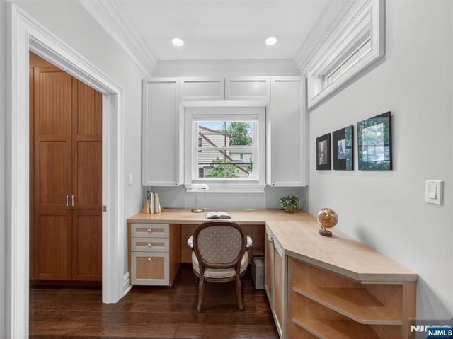 444 Lake Road, Wyckoff, NJ 07481