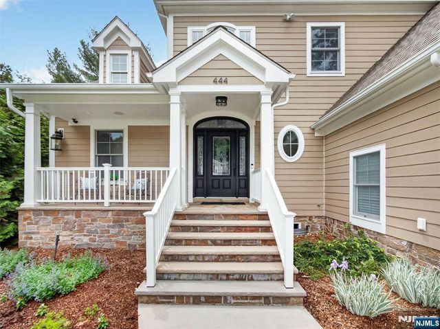 444 Lake Road, Wyckoff, NJ 07481