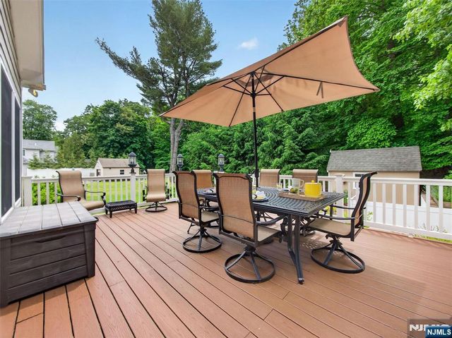 444 Lake Road, Wyckoff, NJ 07481