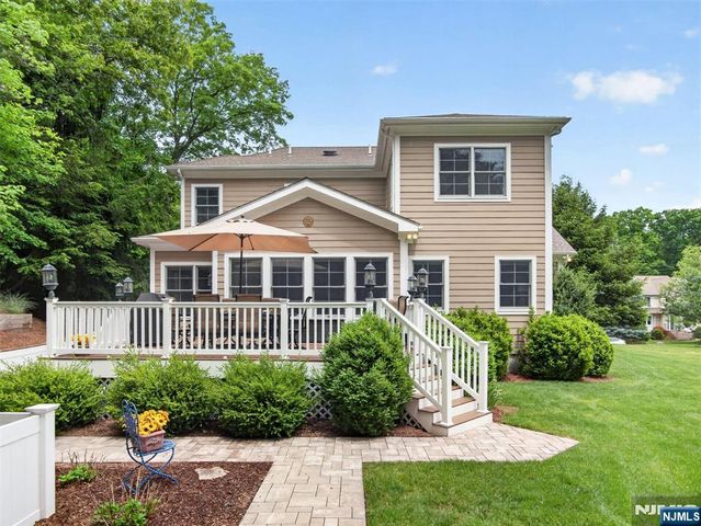 444 Lake Road, Wyckoff, NJ 07481