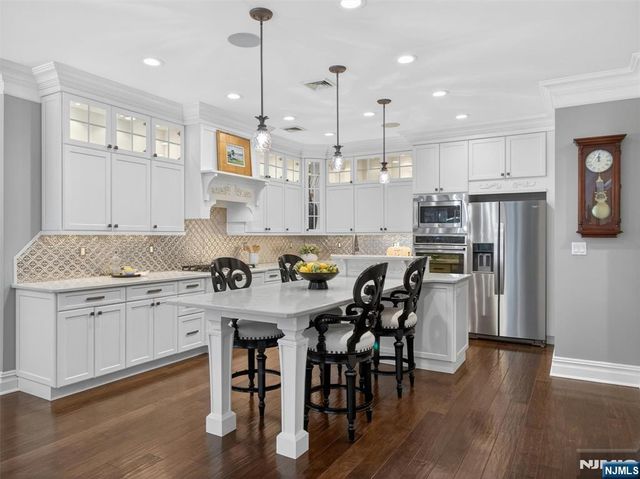 444 Lake Road, Wyckoff, NJ 07481