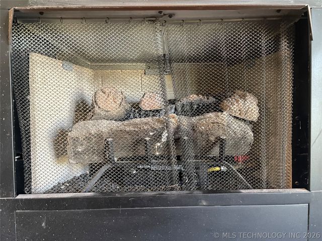 420 N Hughes Avenue, Morris, OK 74445