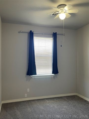 420 N Hughes Avenue, Morris, OK 74445