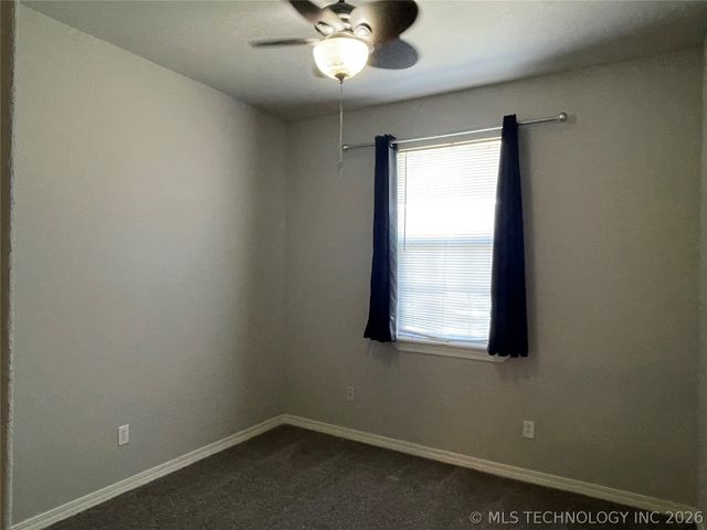 420 N Hughes Avenue, Morris, OK 74445