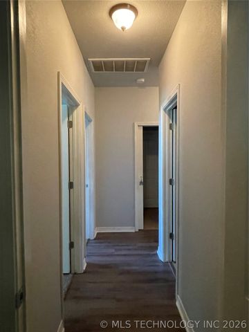 420 N Hughes Avenue, Morris, OK 74445