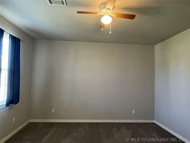 420 N Hughes Avenue, Morris, OK 74445