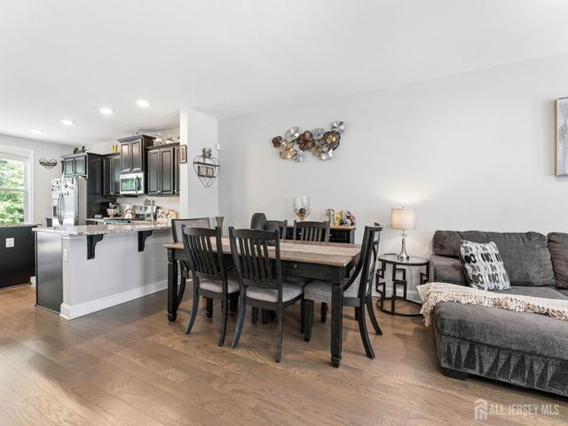 33 Sullivan Way, Evesham, NJ 08053