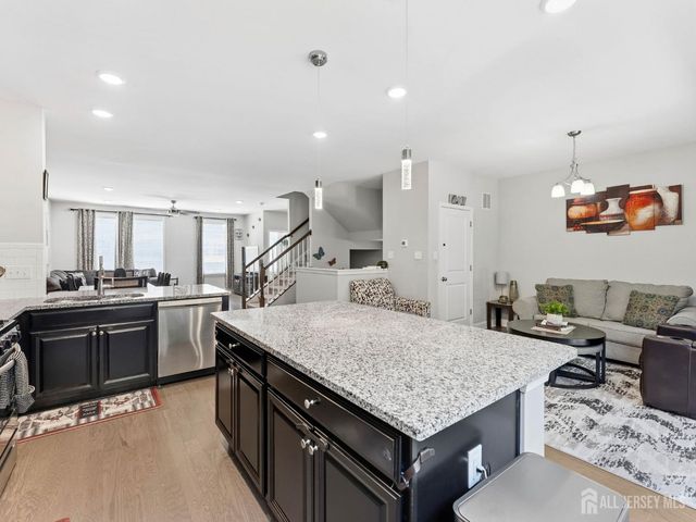 33 Sullivan Way, Evesham, NJ 08053
