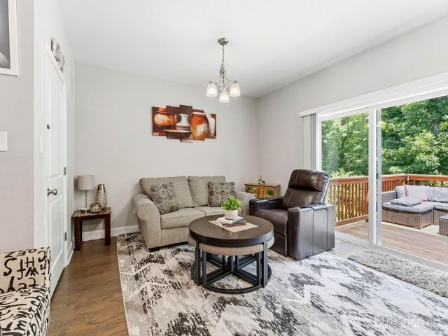 33 Sullivan Way, Evesham, NJ 08053