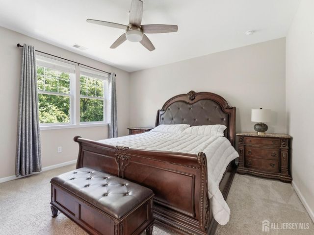 33 Sullivan Way, Evesham, NJ 08053