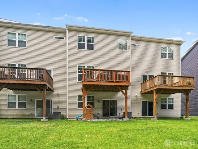 33 Sullivan Way, Evesham, NJ 08053