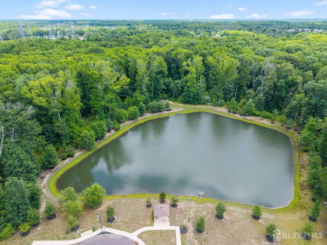33 Sullivan Way, Evesham, NJ 08053