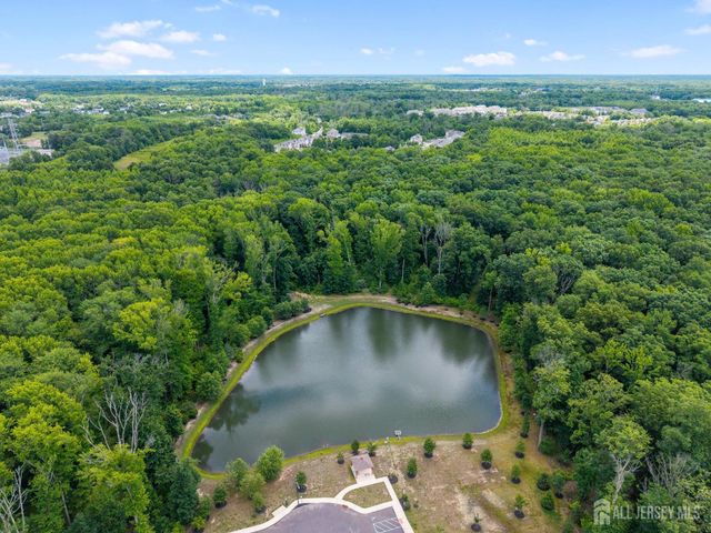 33 Sullivan Way, Evesham, NJ 08053