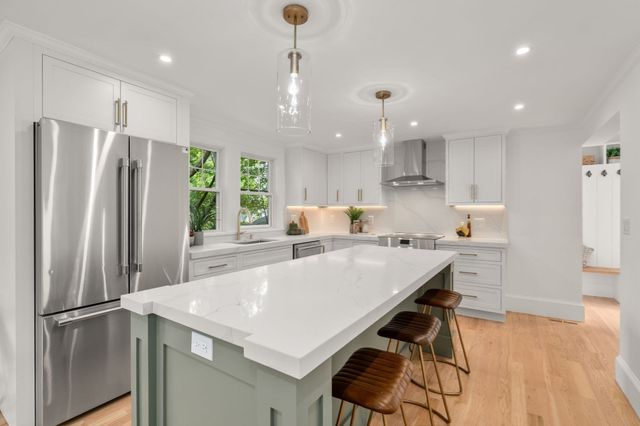46 Myrtle St, Newton, MA 02465