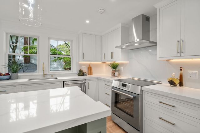 46 Myrtle St, Newton, MA 02465