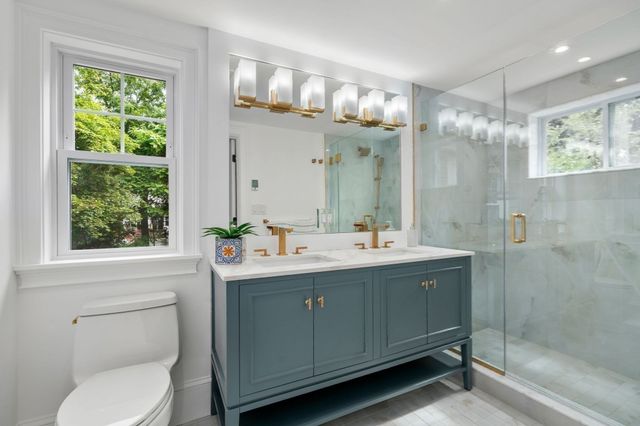 46 Myrtle St, Newton, MA 02465