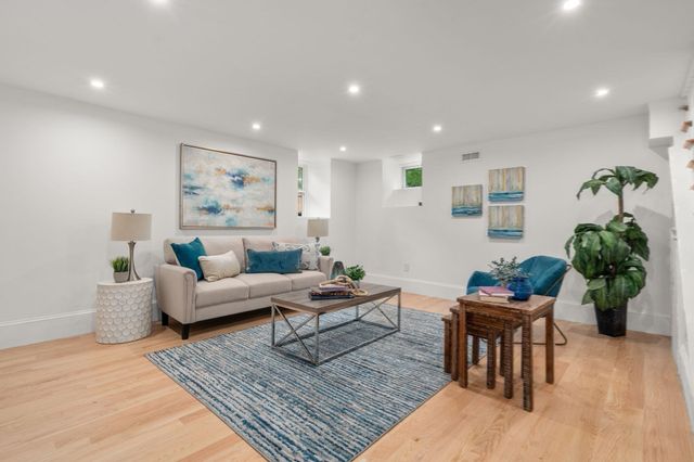 46 Myrtle St, Newton, MA 02465