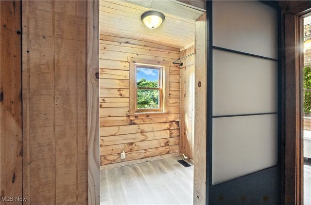 57128 Somerton Highway, Barnesville, OH 43713