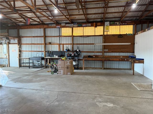 57128 Somerton Highway, Barnesville, OH 43713