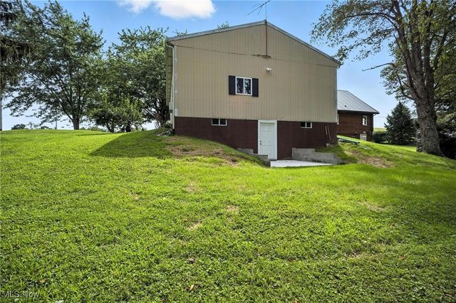 57128 Somerton Highway, Barnesville, OH 43713